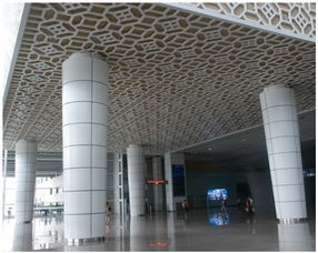 方柱鋁單板 現(xiàn)代建筑的優(yōu)雅選擇與廠家定制優(yōu)勢